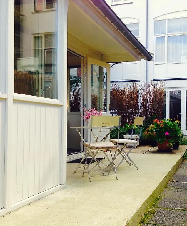 Vakantiehuis Tiny House Madame Jeanette Villa Zandvoort